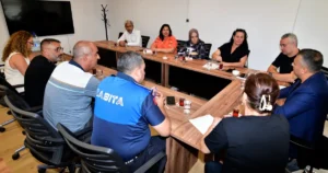 İzmir'de Bornova Belediyesi, muhtarlarla nizamlı olarak yaptığı Bölgesel Muhtarlar Toplantıları