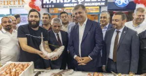 İzmir Büyükşehir Belediye Lideri Dr. Cemil Tugay, 1 Eylül’de biten