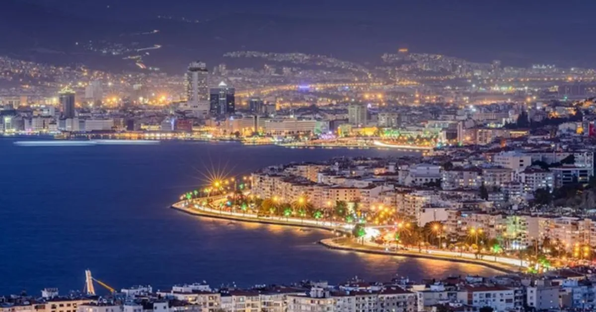 İzmir’de yabancı turist sayısı düştü! Egeli turizmciler ‘stabil durumu kırmalıyız’ dedi