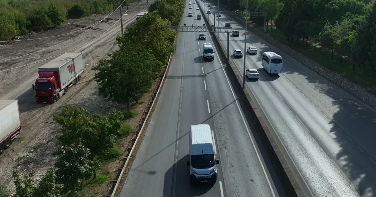 Kocaeli’de ‘Tır Parkı’ trafiği rahatlattı