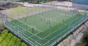 Kocaeli Büyükşehir Belediyesi, hayata geçirdiği projelerde çocukları ve gençleri hiçbir