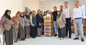 Manisa Büyükşehir Belediyesi, kırsal mahallelerde yaşayan bayanların ekonomik hayata iştirakini
