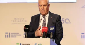 Bursa Büyükşehir Belediye Başkanı Mustafa Bpzbey'in başkanlığını yaptığı Marmara Belediyeler