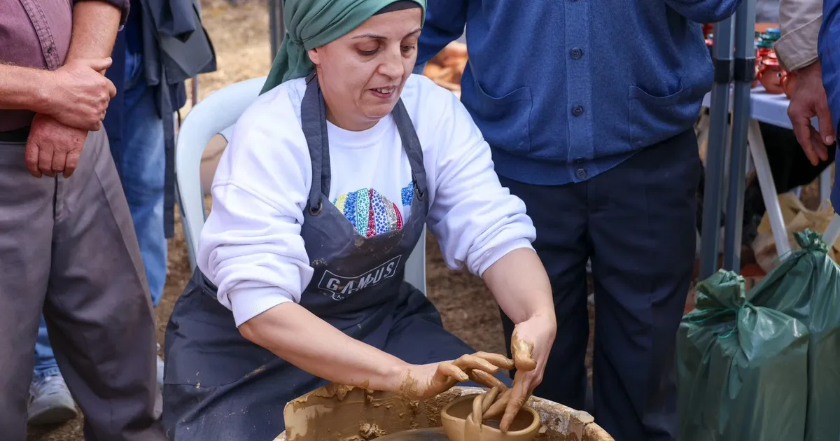 Pazaryeri Kınık’ta çömleklere uluslararası coşku