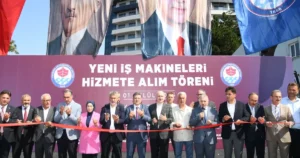 Trabzon Büyükşehir Belediyesi, hizmet kapasitesini artırmak emeliyle makine filosuna 17
