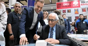 1.Balıkesir Kitap Fuarının açılış merasimine katılan Balıkesir Büyükşehir Belediye Başkanı