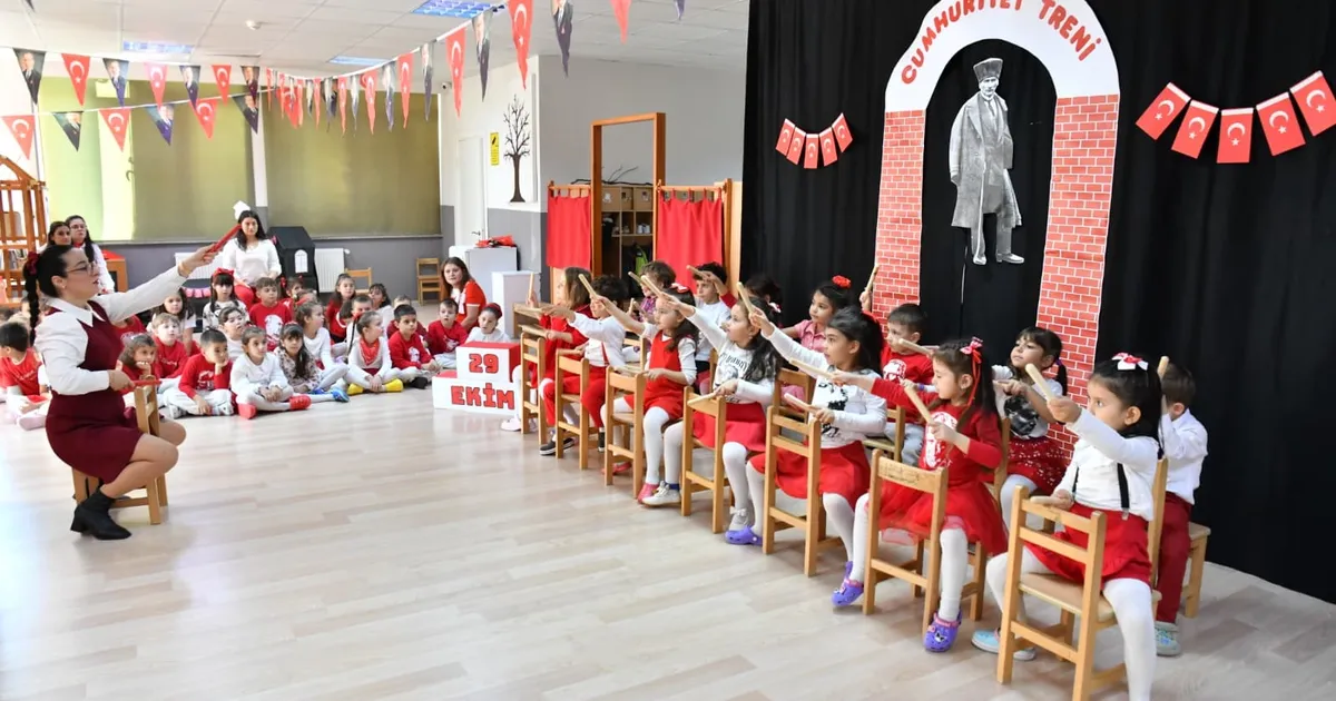 Atam Kreşlerde Cumhuriyet coşkusu