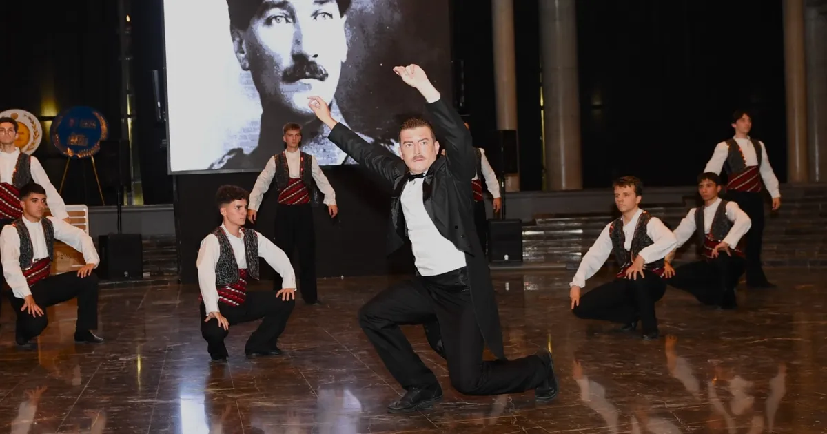 Bursa Osmangazi Belediyesi, tarafından Büyük Lider Mustafa Kemal Atatürk’ün Bursa'ya