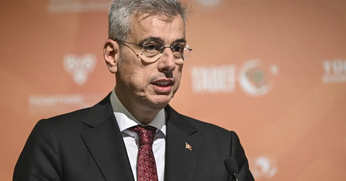Bakan Memişoğlu: Depremde doğrudan yaralanma olmadı, 19 kişi hafif yaralandı