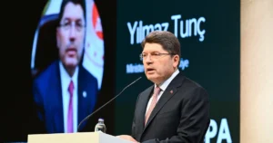 Adalet Bakanı Yılmaz Tunç, devlet kurumlarının tam uyum içinde yürüttüğü