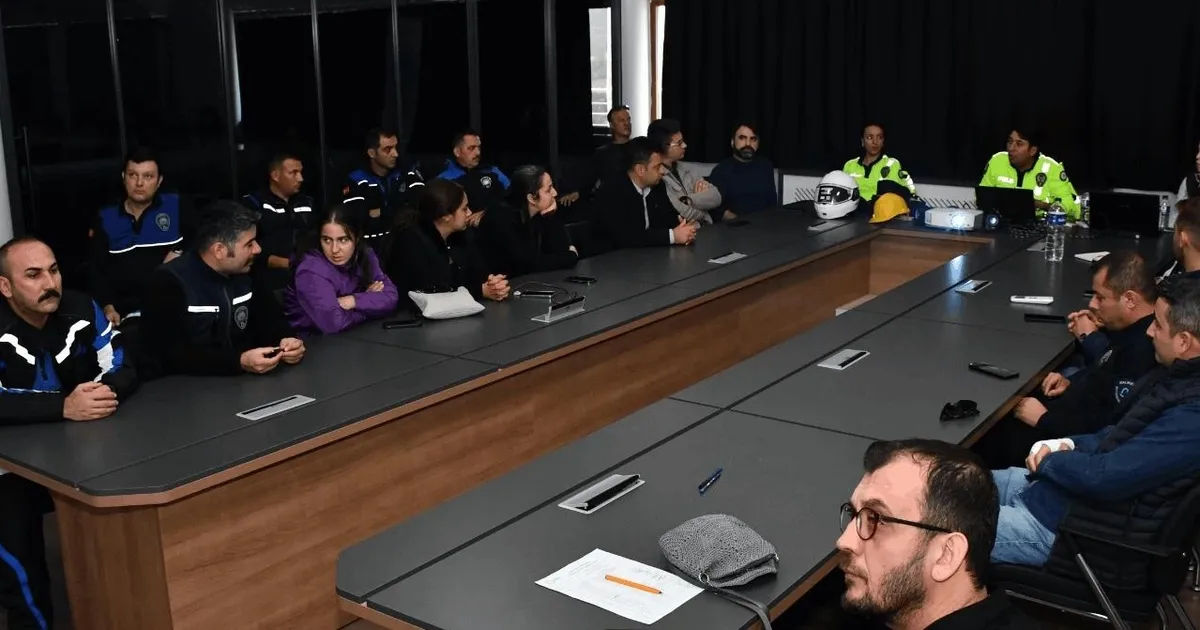 Balıkesir Büyükşehir’den personeline trafik güvenliği eğitimi