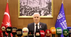 Bursa Büyükşehir Belediye Başkanı Mustafa Bozbey, suyun siyaset gereci yapılmaması