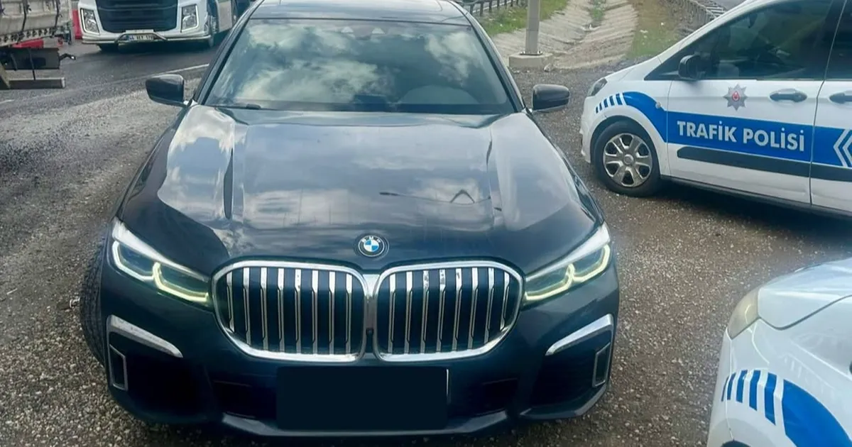 Bilecik Bozüyük’te ikiz plakalı araç operasyonu!