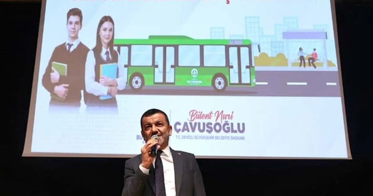 Denizli Büyükşehir’den liselilere ulaşım desteği