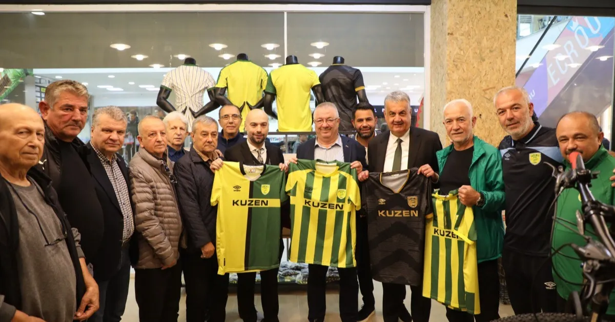 Edremitspor Taraftar Mağazası “EdroStore” hizmete açıldı