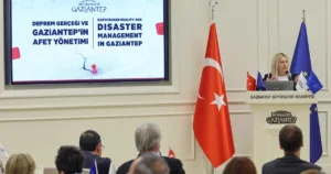 Gaziantep Büyükşehir Belediyesi tarafından düzenlenen “Deprem Gerçeği ve Gaziantep’in Afet
