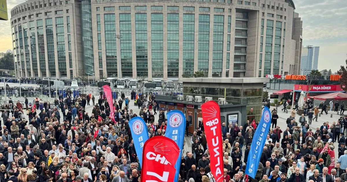 İmamoğlu Çağlayan’da ‘casusluk’ soruşturmasında ifade veriyor