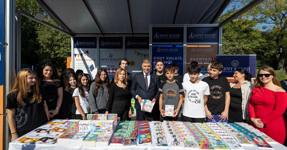 İzmir’in her köşesi kitap ve sanatla buluşacak