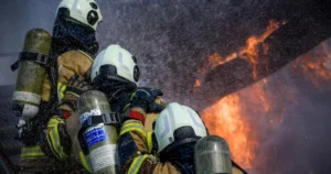 İzmir Büyükşehir Belediyesi İtfaiye Dairesi Başkanlığı bünyesinde vazife almaya hak