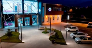 Kayseri’de birinci olma özelliği taşıyan “Küçük Dostlar Kedi Kasabası” ile