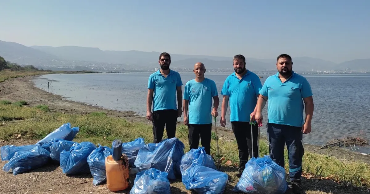Kocaeli’de sahil temizliği Mavi Takım’dan sorulur