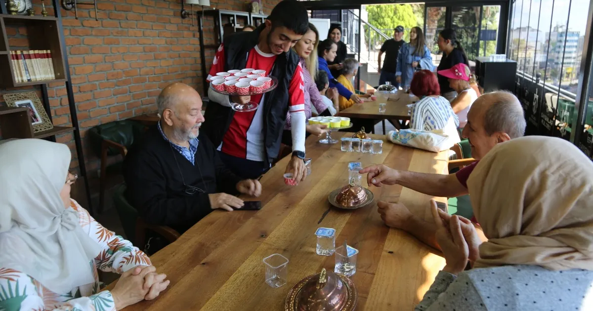 Kocaeli’de Yaşlılar Günü’ne özel kutlama