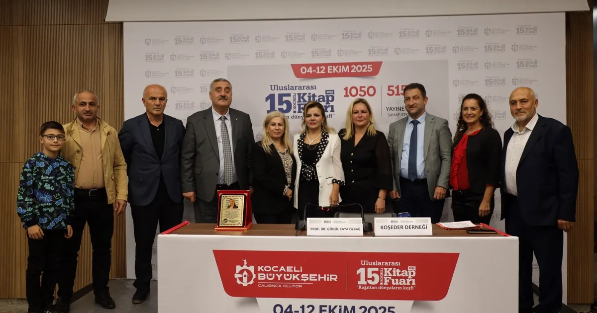 Birçok ünlü muharrir ve şairin söyleşi ve imza günü aktifliğine