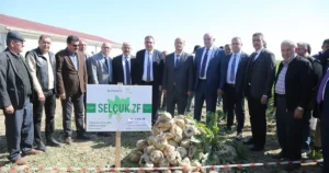 Konya Şeker ve PANKOBİRLİK’in mesken sahipliğinde Çumra Şeker Fabrikası’nda düzenlenen
