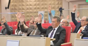 Manisa Büyükşehir Belediyesi Kent Kurulu, seçimsiz olağan genel kurulunu gerçekleştirdi.