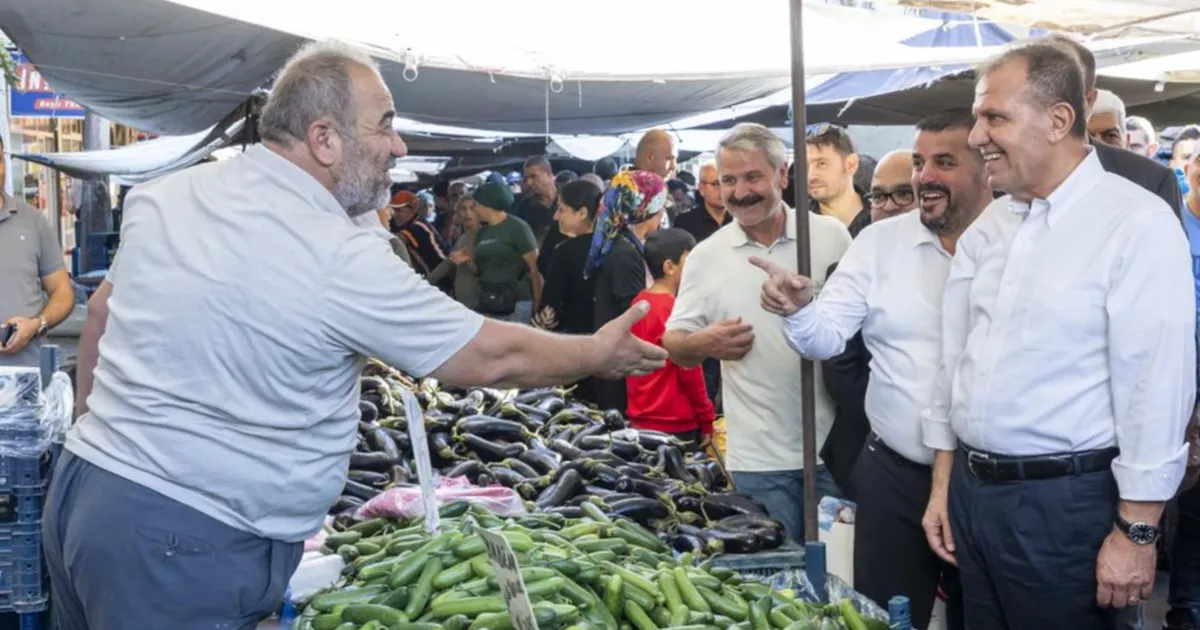 Mersin’de Başkan Seçer’e sevgi seli