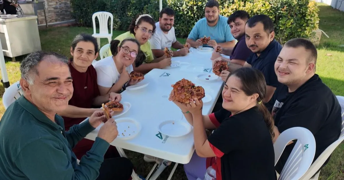 Mersin’de engelsiz yaşam, lezzetle buluştu