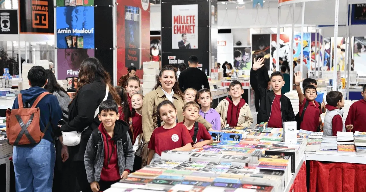 Öğrencilerden kitap fuarına tam not