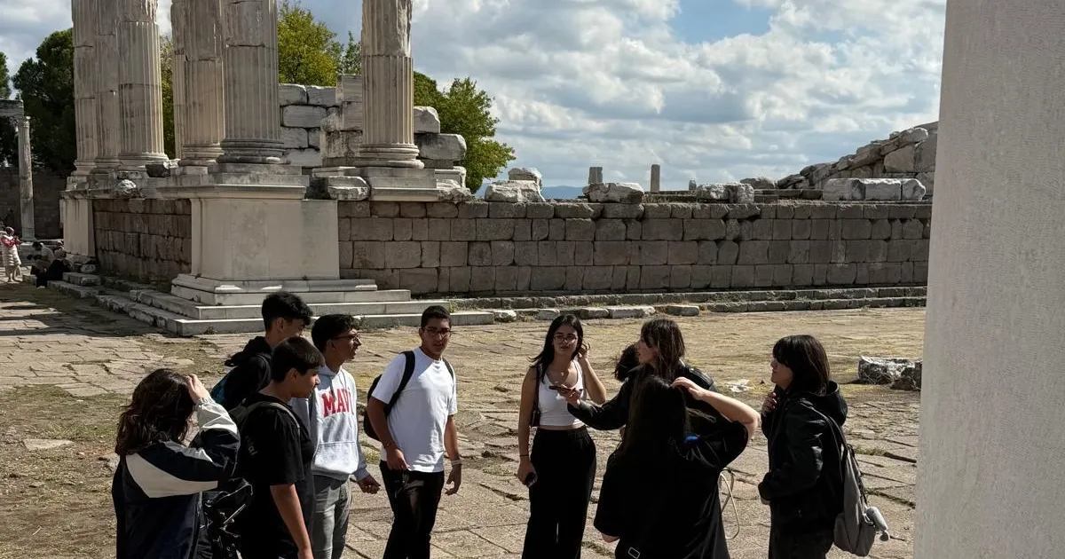 Pergamon’da dil becerilerini geliştirdiler