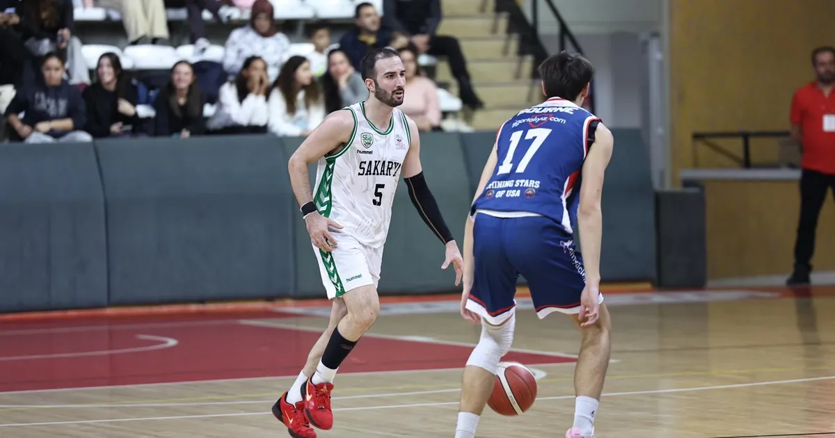Türkiye Basketbol 2. Ligi’nin ikinci haftasında Büyükşehir Basketbol kadrosu, ABB