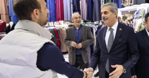 Sakarya Büyükşehir Belediye Başkanı Yusuf Alemdar, Adapazarı Belediye Lideri Memnun