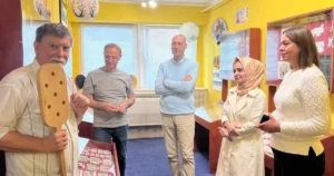 Kocaeli Büyükşehir Belediyesi’ne bağlı SEKA Kağıt Müzesi yetkilileri, milletlerarası iş
