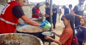 Türk Kızılay, Gazze’de sağlanan ateşkesin akabinde insani yardım çalışmalarını hızlandırdı.