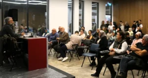 Kocaeli Kitap Fuarı’nda “Açık yapıt ve okurun yazarlaşması” bahsiyle iştirakçilerini