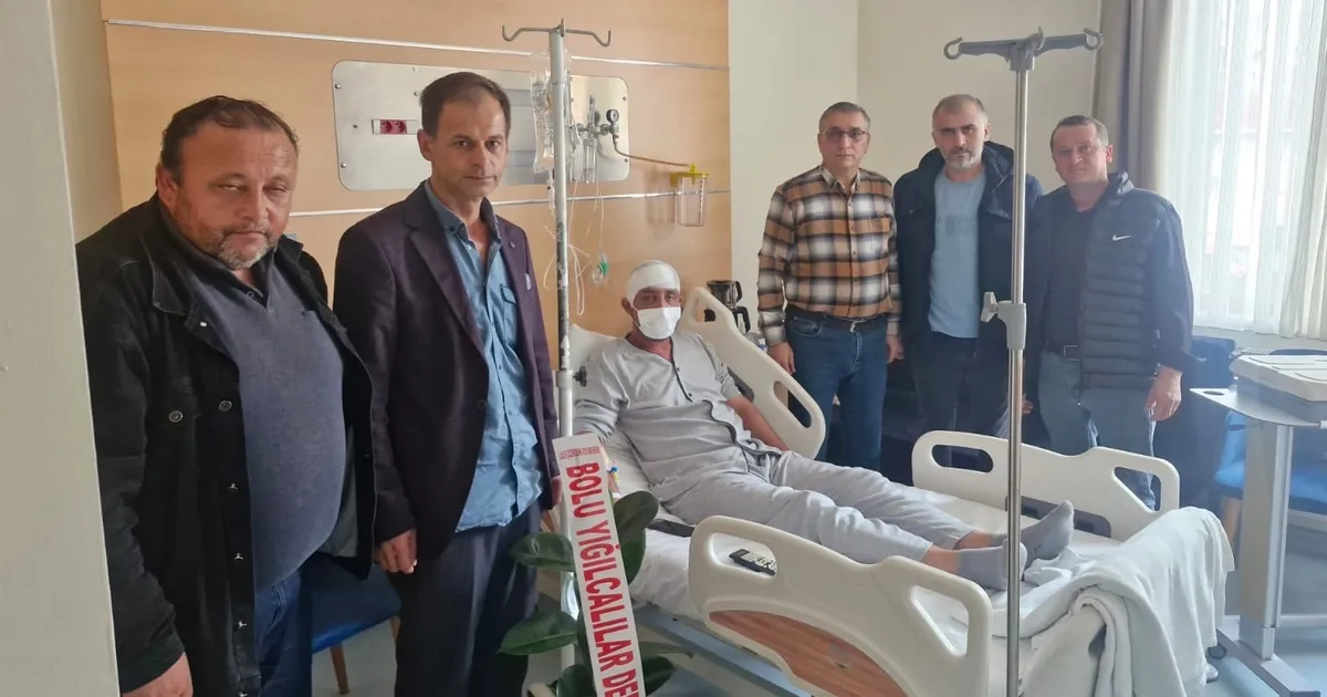 Düzce'de Yığılca Dernekler Federasyonu Lideri İlyas Yıldırım ve yönetim kurulu