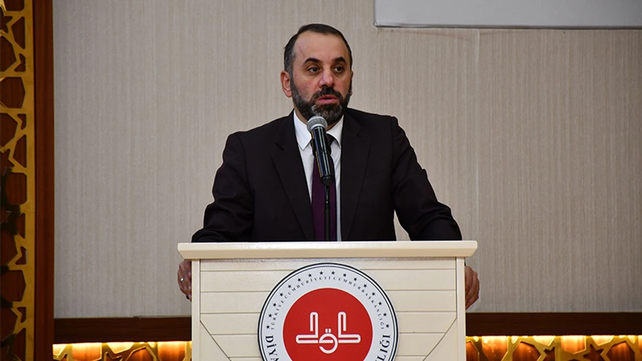 Namaz, Müslümanın gönül dünyasını inşa eder