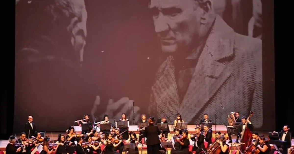 Ata’ya saygı konseri Denizli’de duygusal anlara sahne oldu