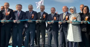 Ulaştırma ve Altyapı Bakanlığı tarafından yapımı tamamlanan İnegöl Giriş Kavşağı
