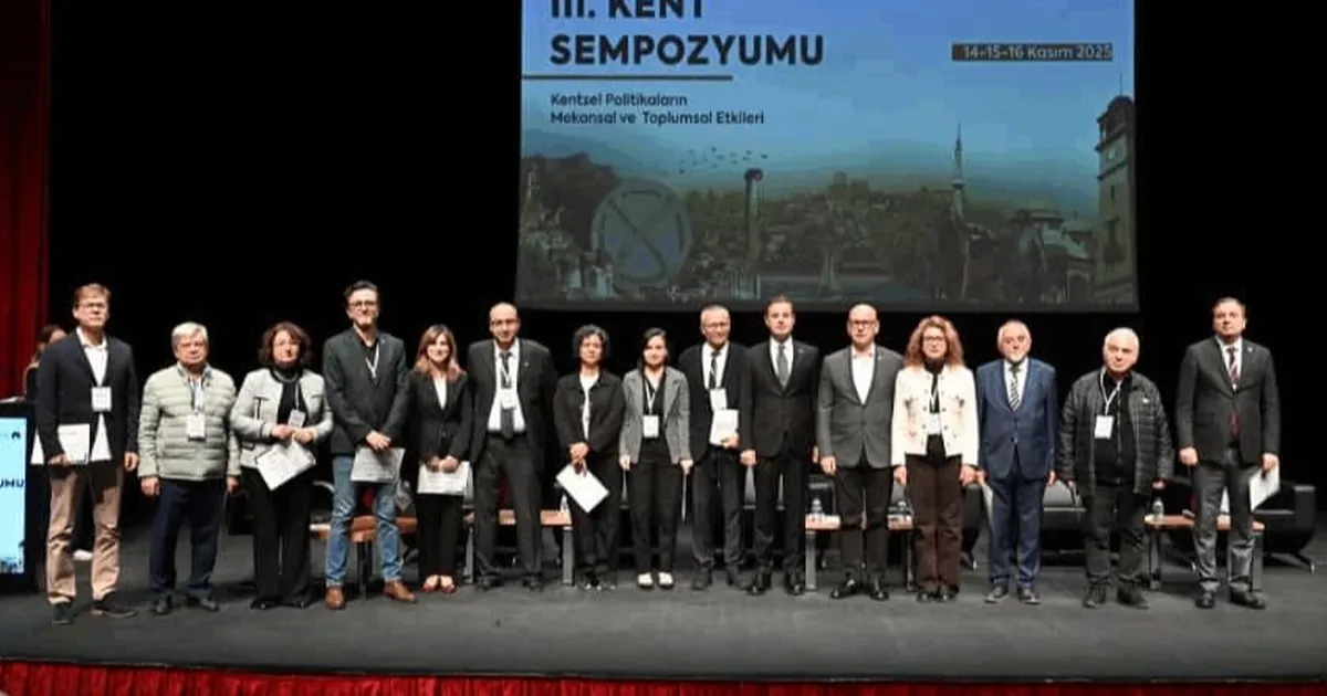 Balıkesir 3. Kent Sempozyumu başladı