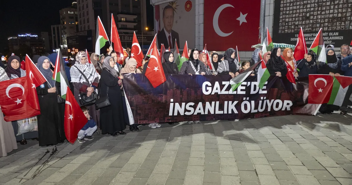 Bursa İstekli Kuruluşlar Platformu, İsrail hücumlarına karşı Filistin'e dayanak için