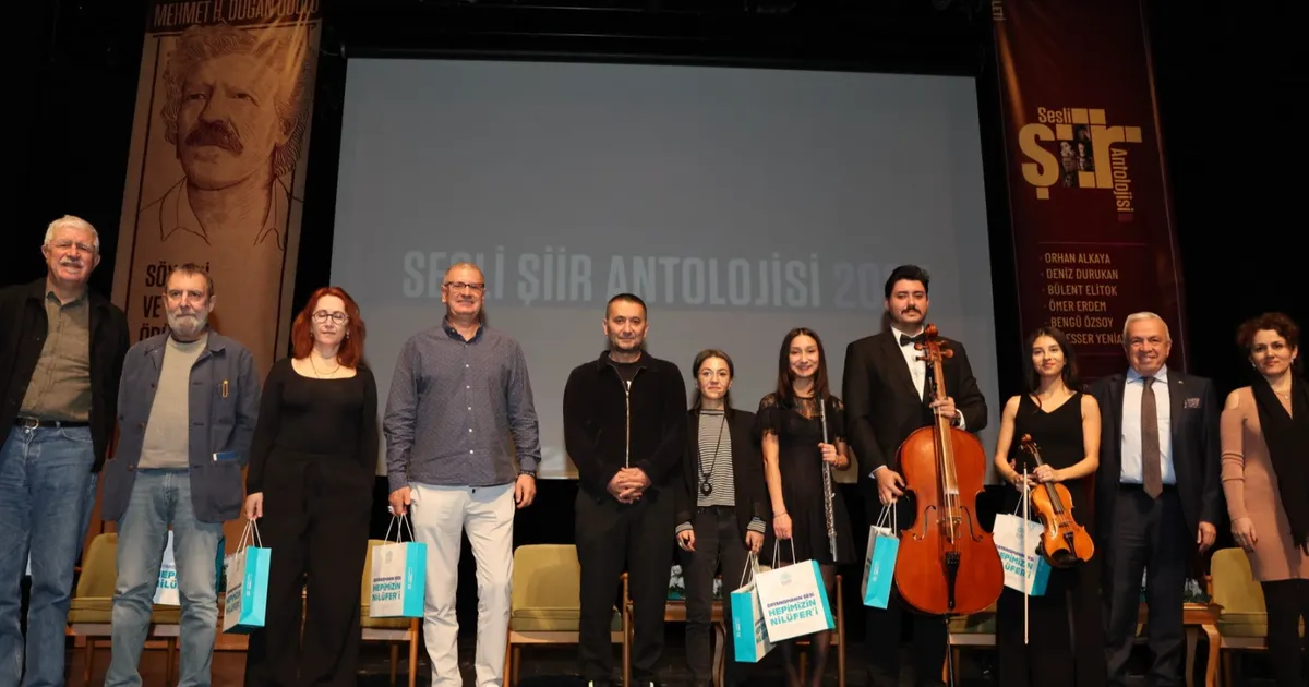 Bursa Nilüfer’de şiir eleştirisinin prestij ödülleri sahiplerini buldu