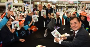 Bursa Osmangazi Belediyesi’nin YAYKOOP iş birliğiyle düzenlediği Kitap Fuarı’nda Japon