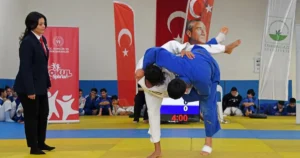 Bursa'da Osmangazi Belediyespor Judo Kadrosu atletleri, Bursa Gençlik ve Spor