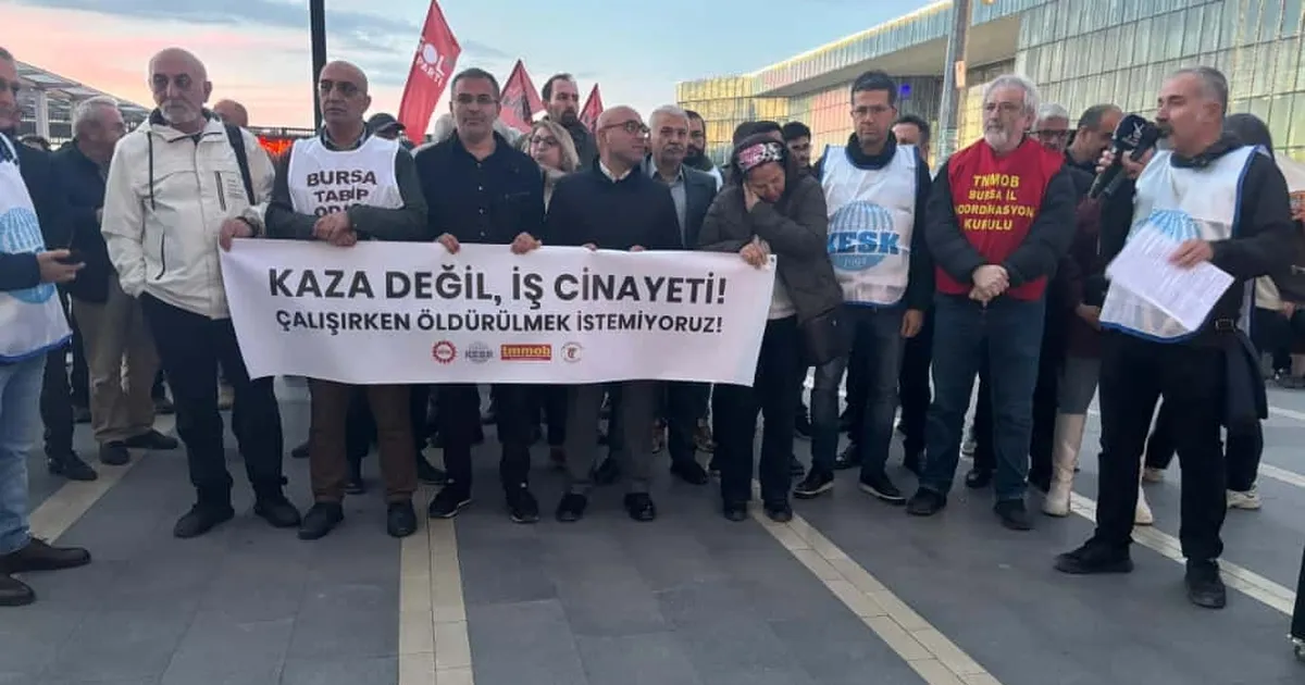 Dilovası’nda 2’si çocuk 6 çalışanın hayatını kaybettiği parfüm deposu yangınının
