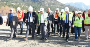 Adana Büyükşehir Belediye Lider Vekili Güngör Geçer, dünkü mesaisini Pozantı