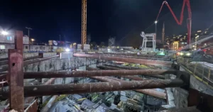 İstanbul Beyoğlu’ndaki Kabataş Metro İstasyonu şantiye alanında eksi 6. katta